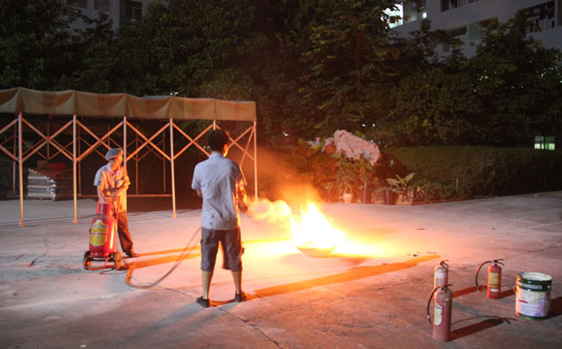 公司員工參與演練